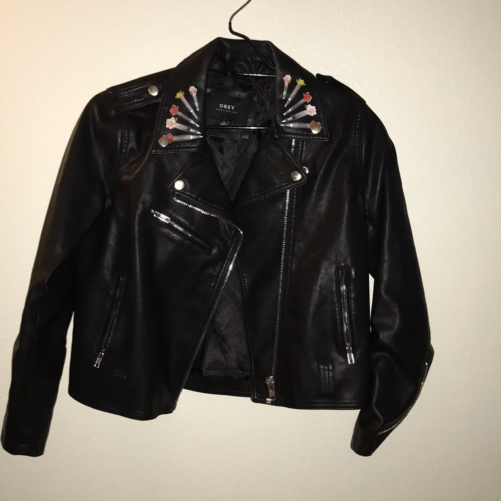 Obey faux leather jacket 🖤